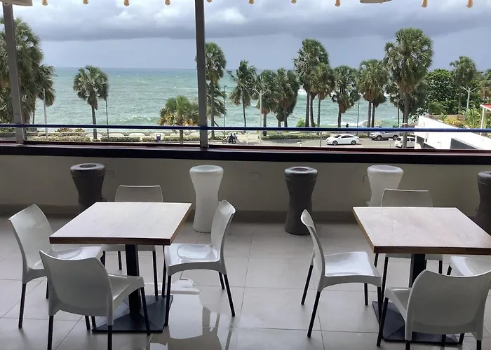 Hotel Blue Malecon And Spa
