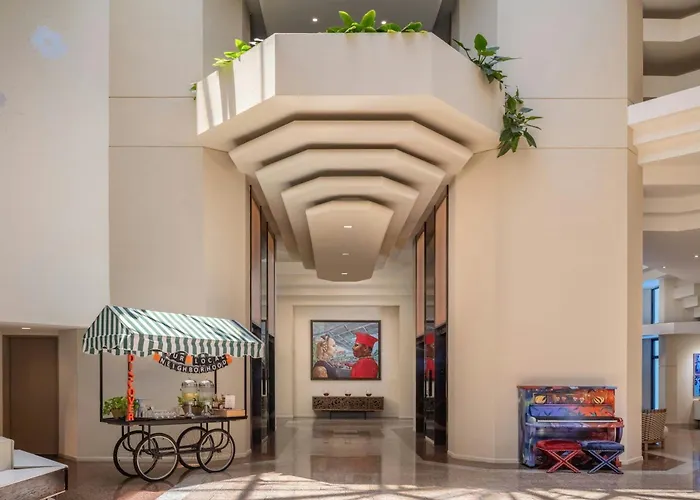 Renaissance Santo Domingo Jaragua Hotel & Casino